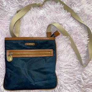 Michael Kors Crossbody
